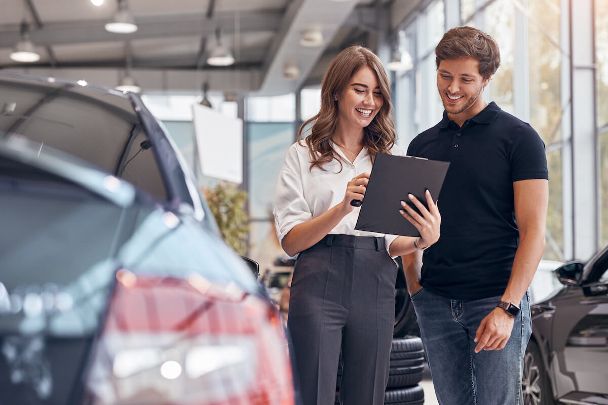 Noleggio a lungo termine, UNRAE: contratti in calo (-2,6%) ma cresce l’elettrificazione