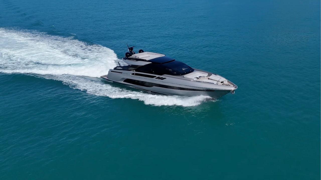 Baia Atlantica 84: la prova dell’iconico yacht di 24 metri