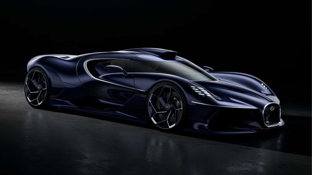 Bugatti Destrier è la nuova one-off del Programme Solitaire: debutto a Monterey