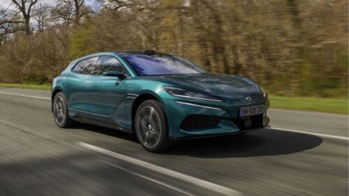 Denza celebra i 90 anni degli impianti del Cervino con Z9GT e D9