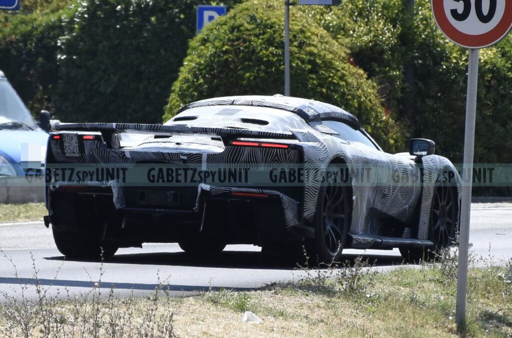 Ferrari F80 Aperta: prime foto spia della hypercar senza tetto