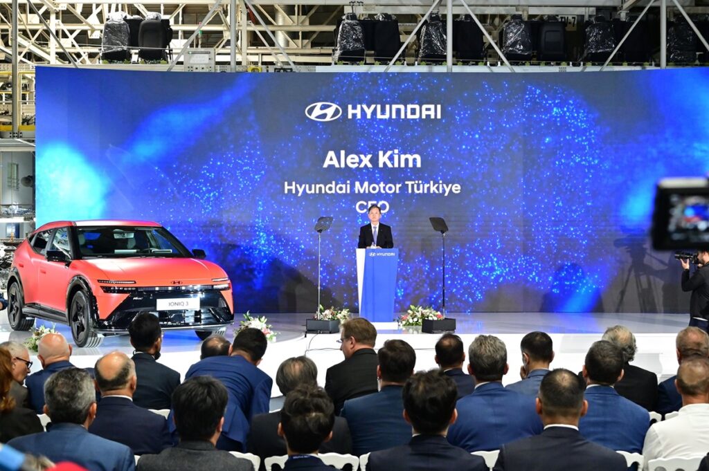 Hyundai IONIQ 3: al via la produzione in Turchia