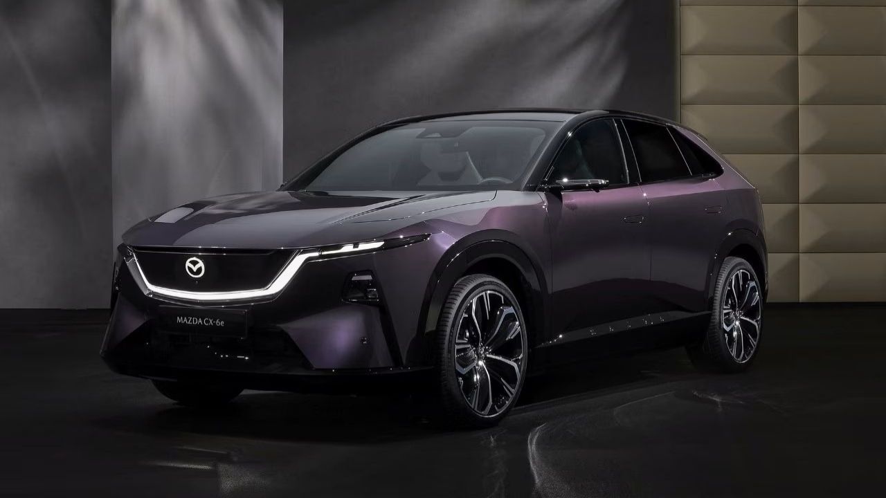 Mazda rinnova la gamma: arriva la nuova CX-6e, cambiano anche CX-30 e MX-5
