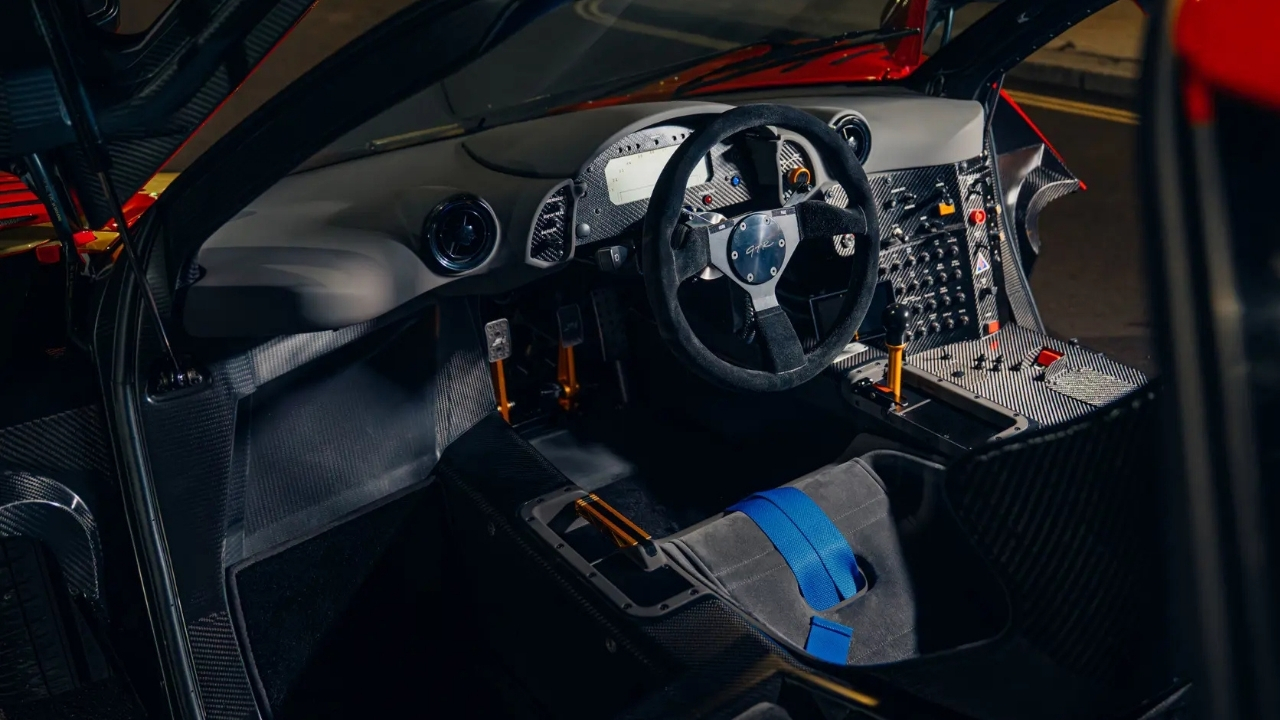 McLaren F1 GTR: la supercar di Nick Mason vale quasi 30 milioni