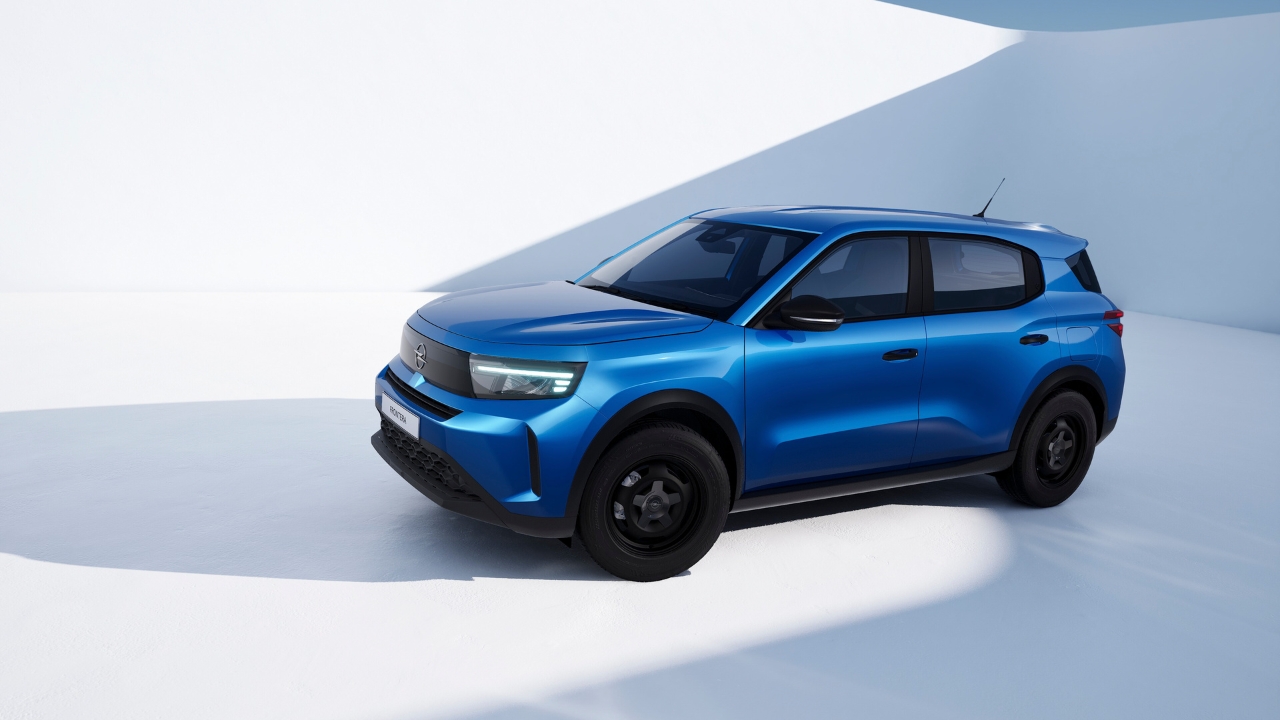 Opel Frontera: ora c'è anche non elettrificata e costa di meno