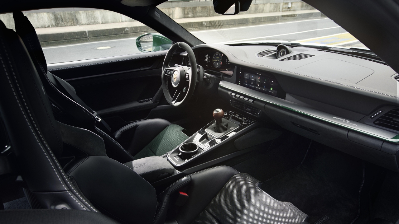 Porsche 911 GT3: il modello per celebrare i 100 anni del Nurburgring