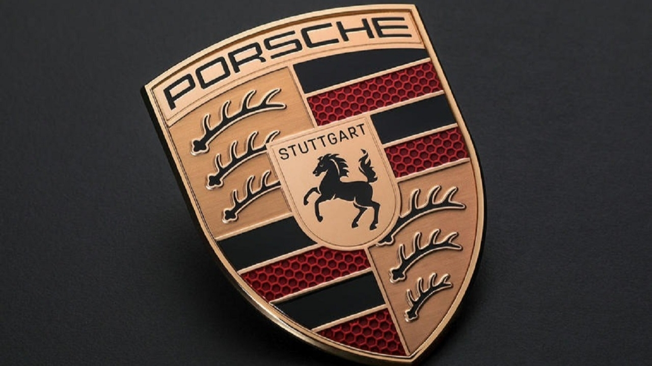 Il cambio manuale ha ancora un futuro? Porsche pensa di sì