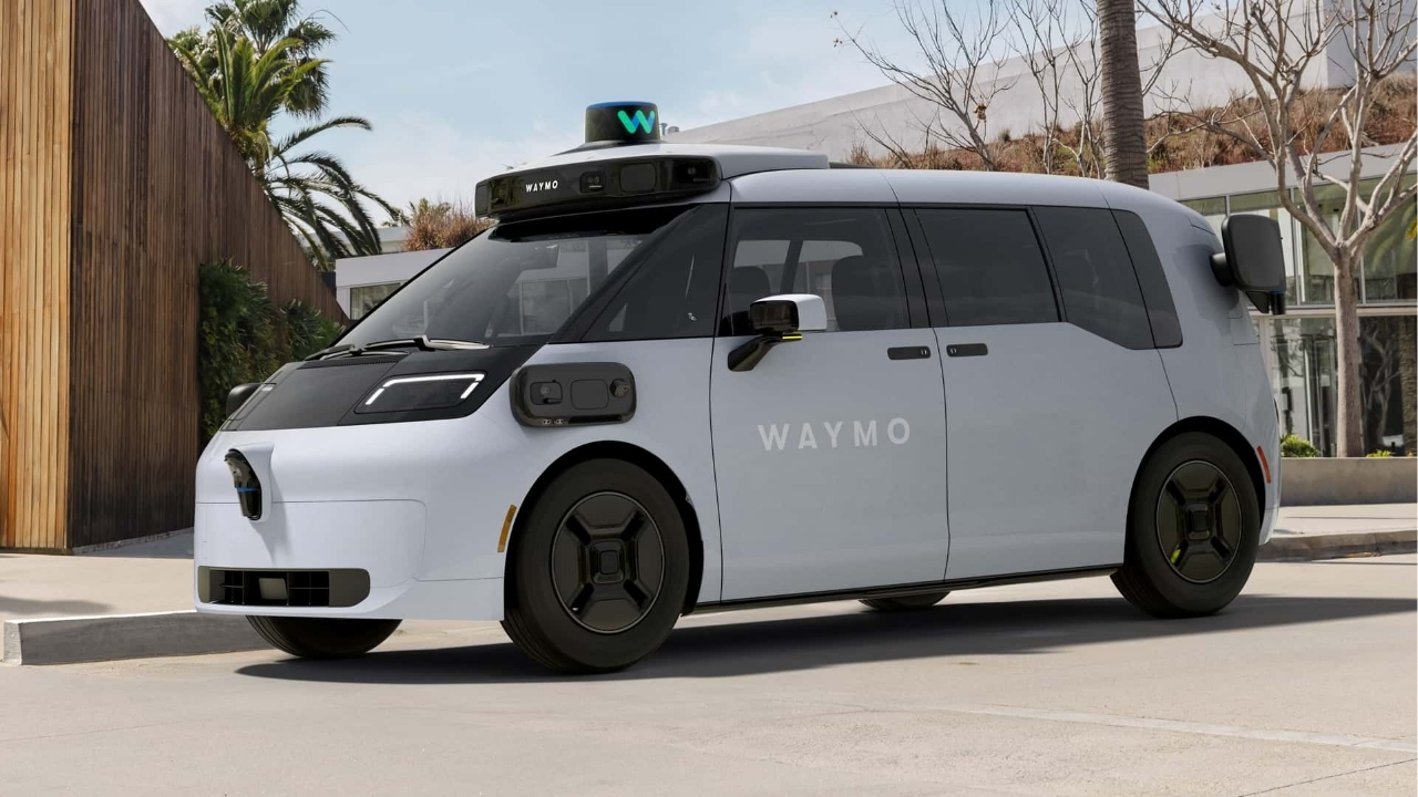 Waymo: i robotaxi ora integrano l’assistente virtuale Gemini