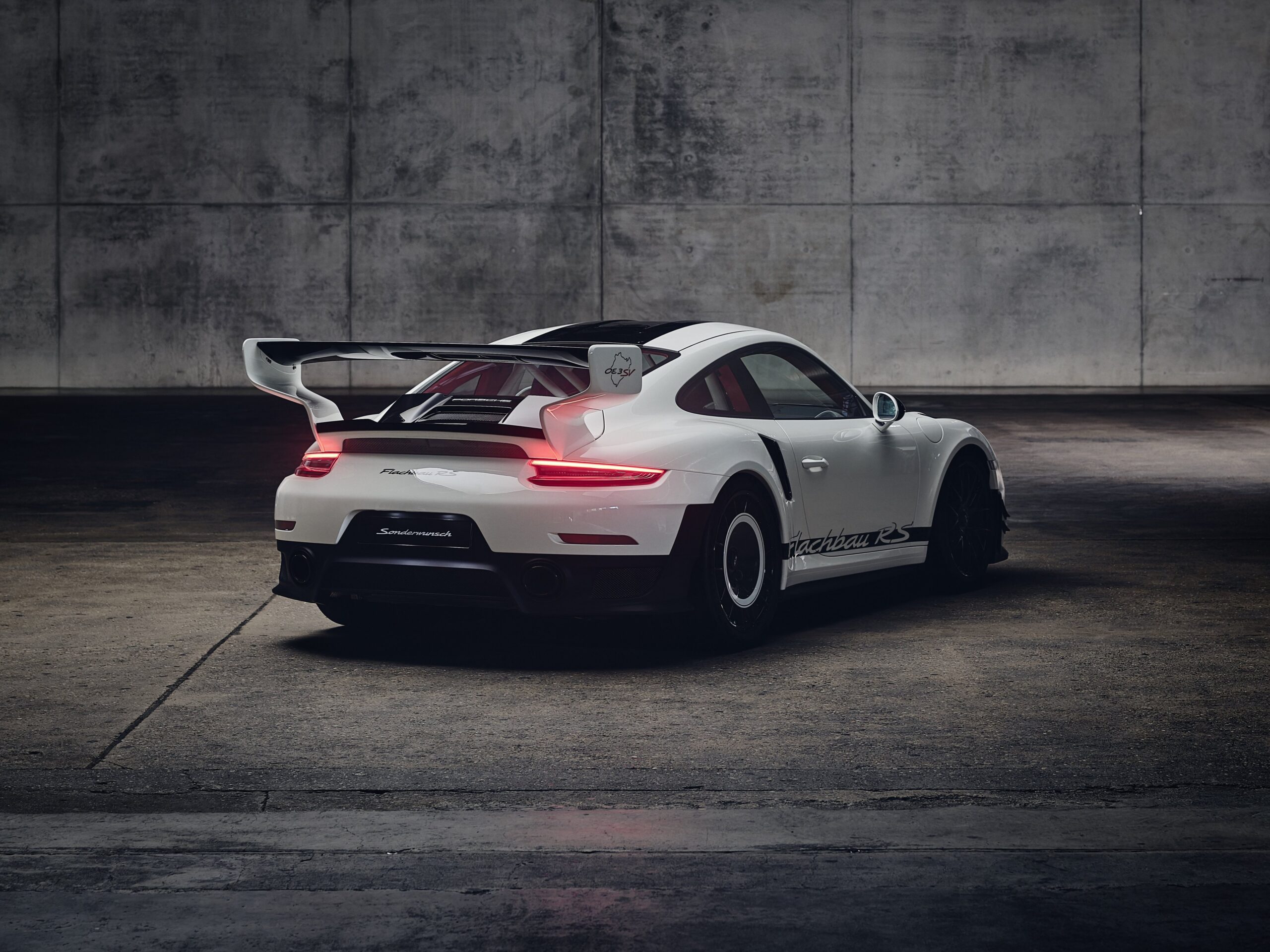 Porsche 911 Flachbau RS, foto ufficiale Porsche AG