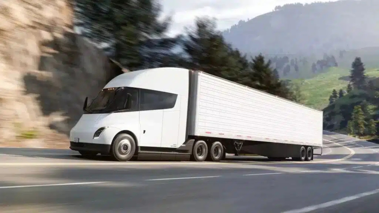 Tesla Semi: il camion elettrico è pronto ad arrivare in Europa