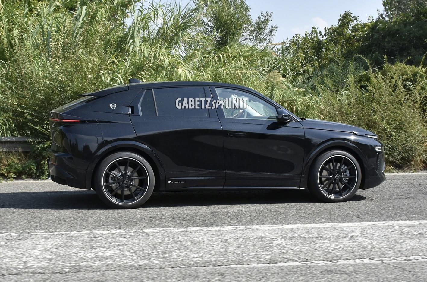 Lancia Gamma profilo laterale in movimento