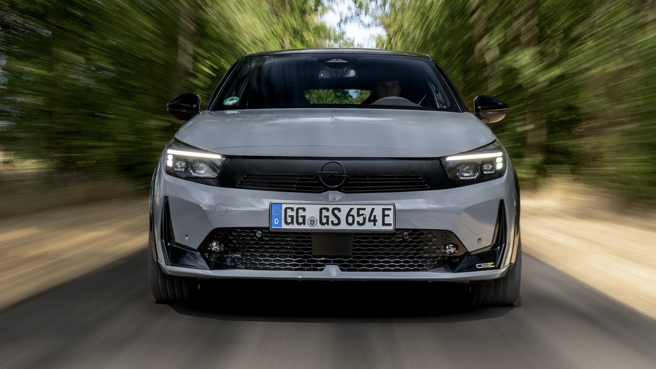 Opel Corsa GSE 2026 - Motore