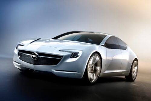 Opel elettrica: quasi 60 anni di storia a zero emissioni