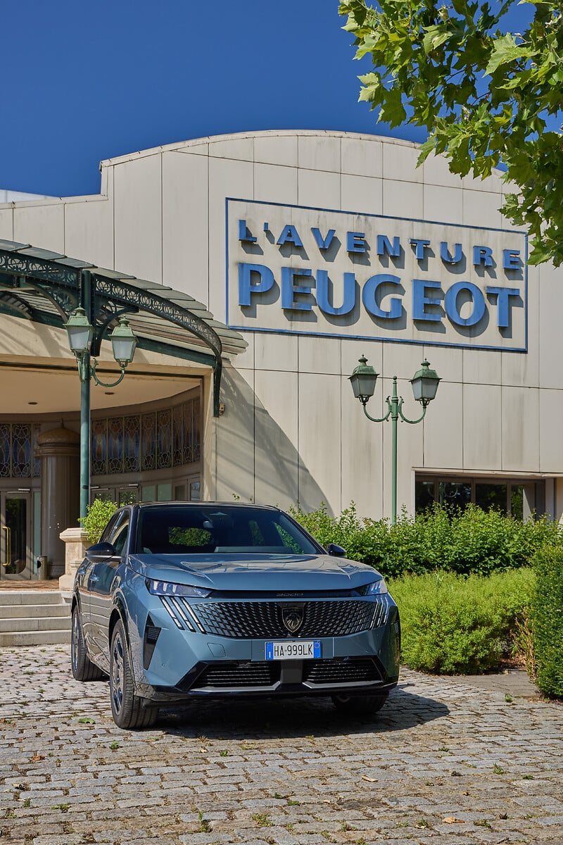 Peugeot E-3008 Long Range