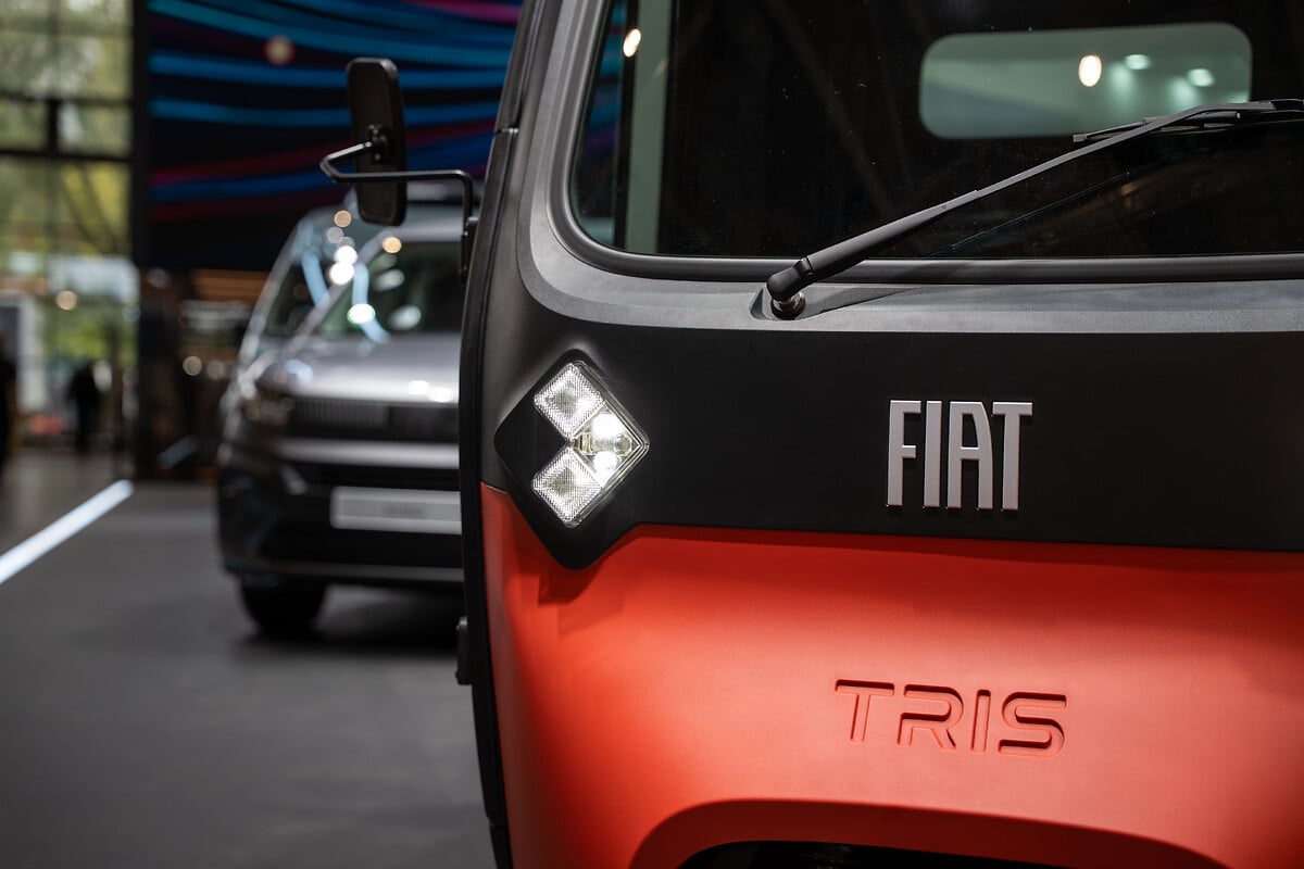 FIAT Professional mostra TRIS e Doblò EasyPRO a Hannover, veicoli elettrici per la logistica urbana