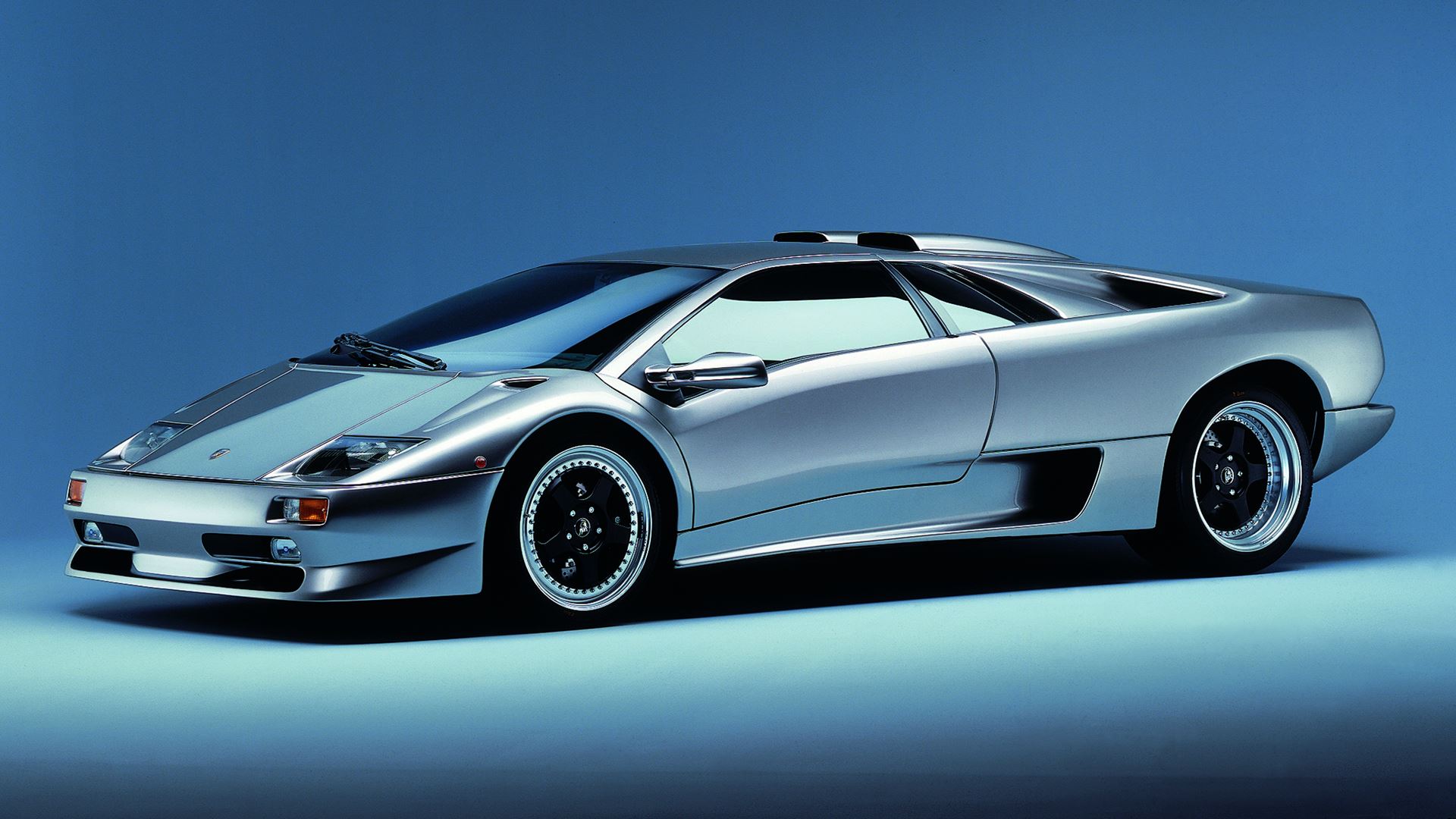 Lamborghini Super Veloce: 55 anni dalla Miura alla Revuelto SV