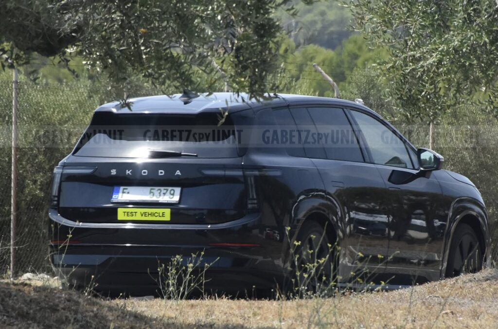 Skoda Peaq 2027: le foto spia dei test in Spagna