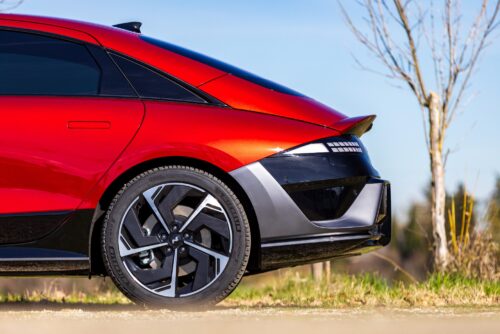 Hyundai IONIQ 6 N Line: Cx 0,215 e fino a 595 km di autonomia