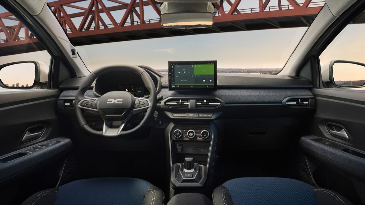Guido Tocci: "Con Dacia Sandero Streetway Hybrid dritti al punto"