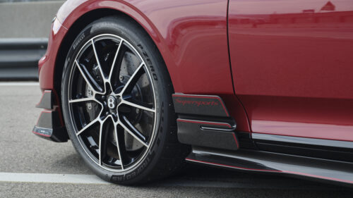 Pirelli P Zero Trofeo RS: Bentley Supersports a 1,3 g