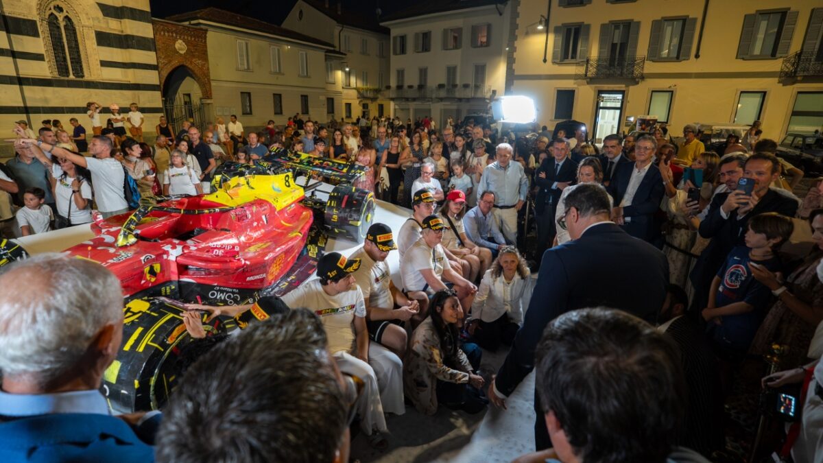 Piazza di Monza in festa con concerti, esposizioni e eventi dedicati al motorsport e alla solidarietà