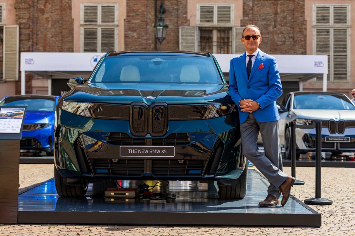 Sergio Solero presenta i modelli iX3, i3 e X5 di BMW a Torino durante il Salone Auto 2026, sottolineando l’innovazione e la crescita del mercato