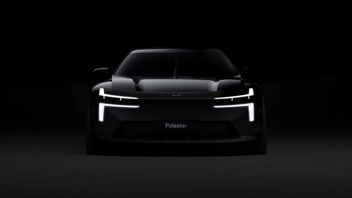 Concept car Polestar Formula 2030 esposto a Göteborg, con design moderno ma coerente con l'identità del marchio